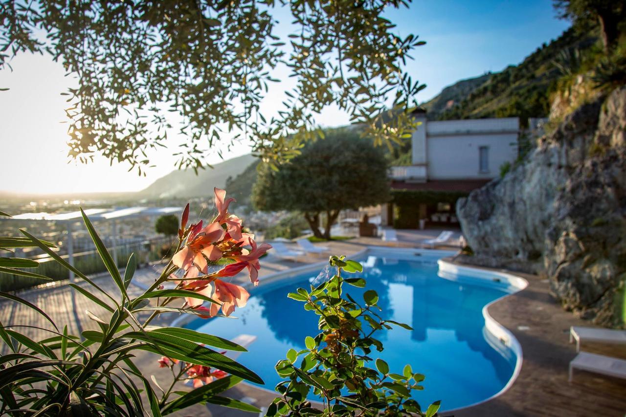 Il Saretto Bed & Breakfast Sarno Bagian luar foto
